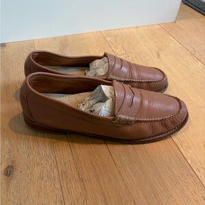 G.H. Bass & Co. Tan Leather Loafers 9.5